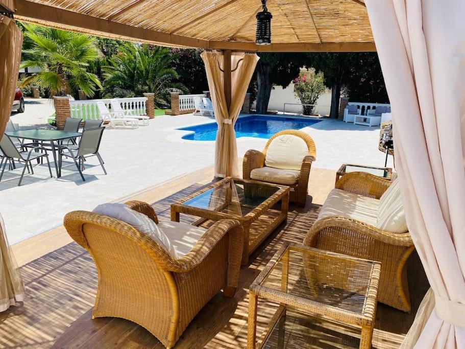 Sunny Mijas With Large Pool Free Parking Feriehus Málaga